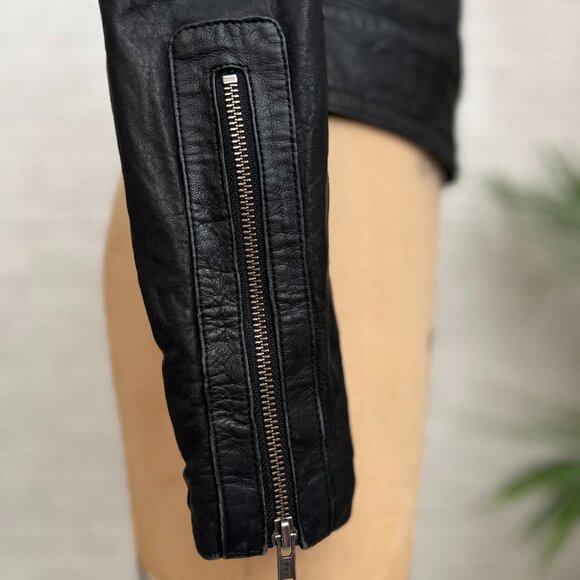 Mackage Kenya Black Leather Motorcycle Jacket XS Moto Jacket Ladies Tailored - Picture 3 of 16
